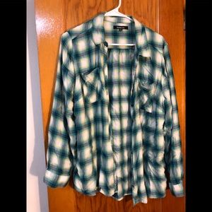 Casual button up top